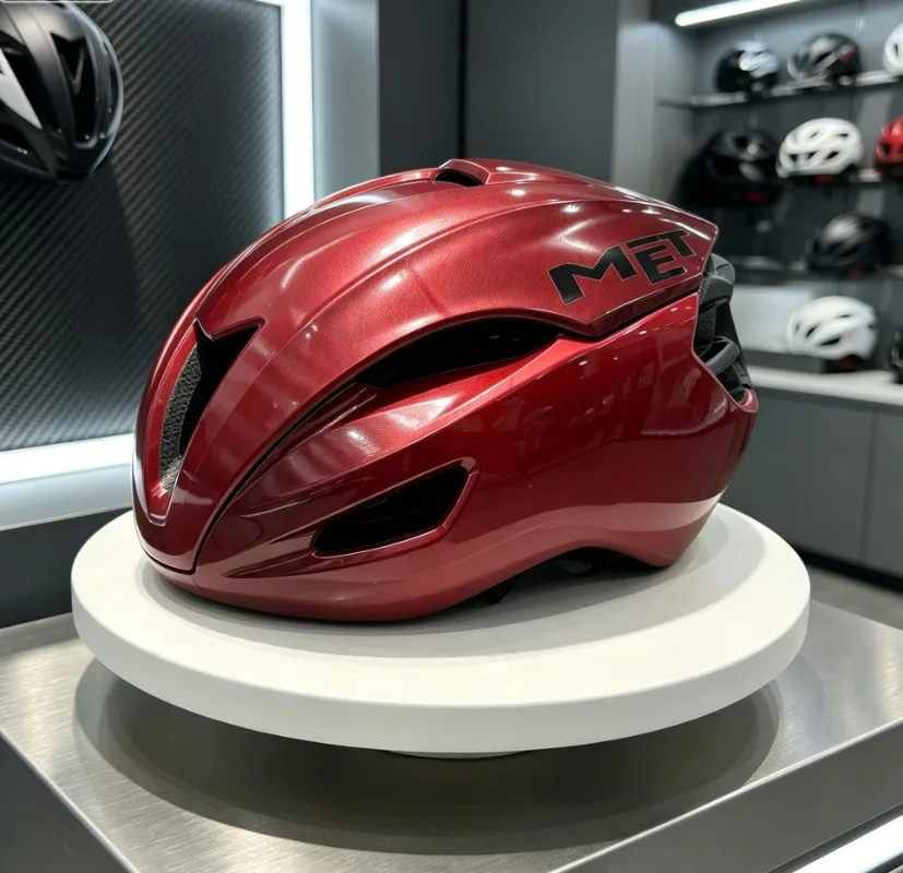 2026 MET Manta MIPS Tadej Pogačar Limited Aero Road Helmet 250g Unisex