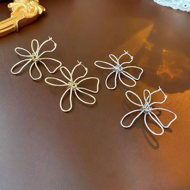 Metal Flower Earrings European American Style Personality, Fashion Big Earrings Ms Girl Travel Wedding Accessories