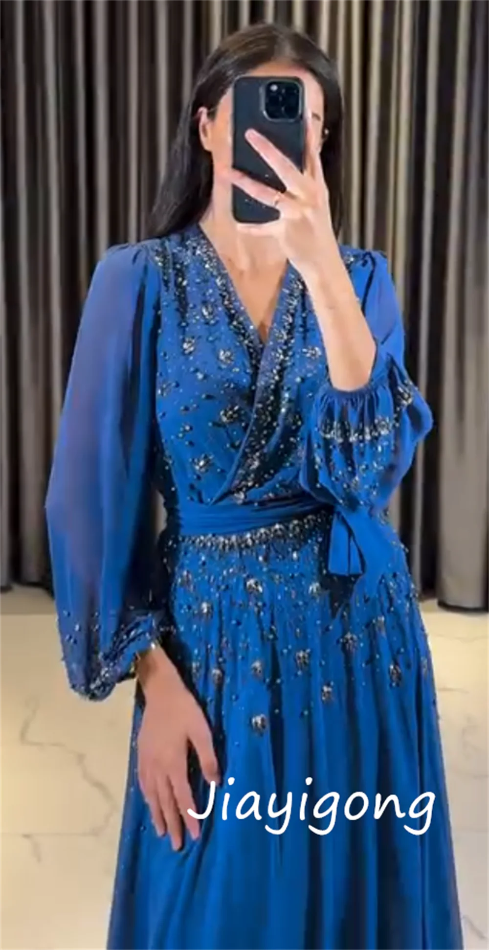 Robes longues personnalisées à paillettes et plis, ligne a, col en v, occasions sur mesure, Style chinois complexe