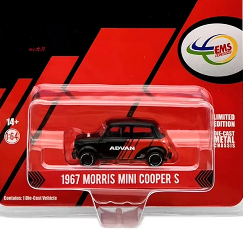 GreenLight 1:64 1967 Morris Mini Cooper S Alloy Simulation Car Model Static Collection Decorated Souvenir Gift Hobby & Toys