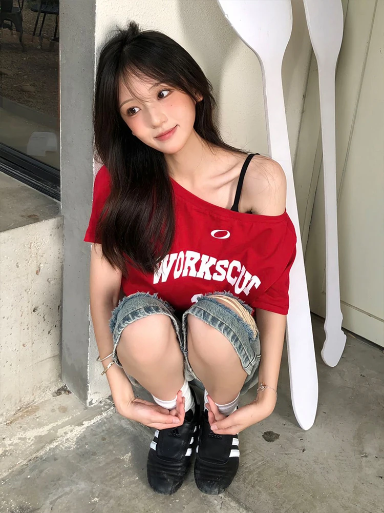 American Sle Spicy Girl Red One oulder ort Sve T-irt Women Summer Letter Print Casual Loose Slimming Top