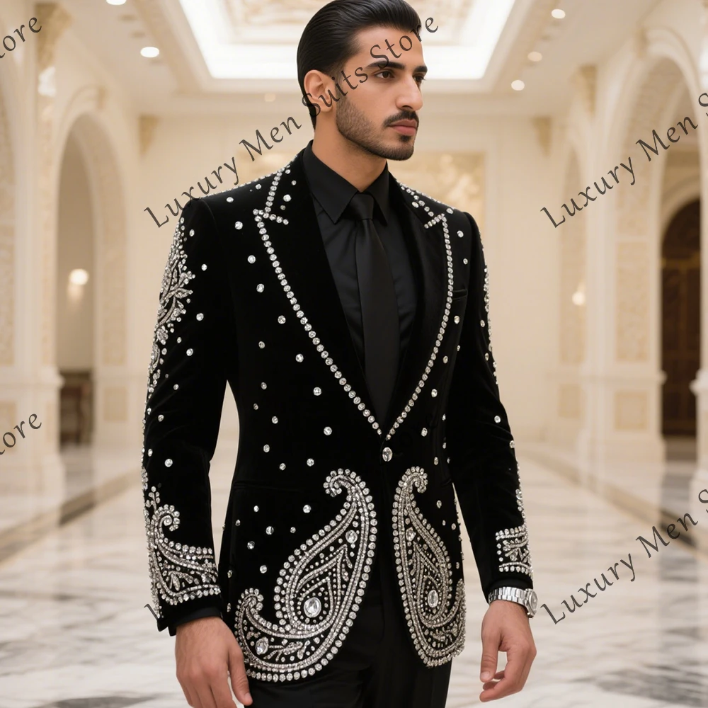 

Unique Crystal Male Suits 2 Pieces Peaked Label Wedding Tuxedos Groom Outfits 2025 Customized Blazer Pants roupas masculinas
