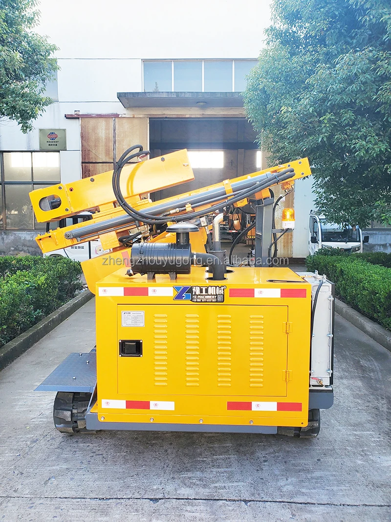 Guardrail Pile Driver Wheeled Mobile Piling Machine Highway Customized Weight 360 Degree Rotation for Crash Barrier Installation