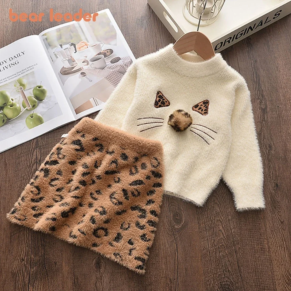 Bär Führer 2024 Frühling und Herbst Neue Mädchen Pullover Set Prinzessin Kleid Cartoon Pullover + A-linie Rock 2 stück Set