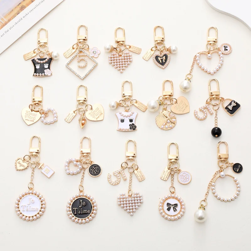 Cute Enamel Pearl Keychain Lady Handbag Key Ring Makeup Bag Backpack Decor Dress Gifts For Women Handmade Daily Wear Jewelry