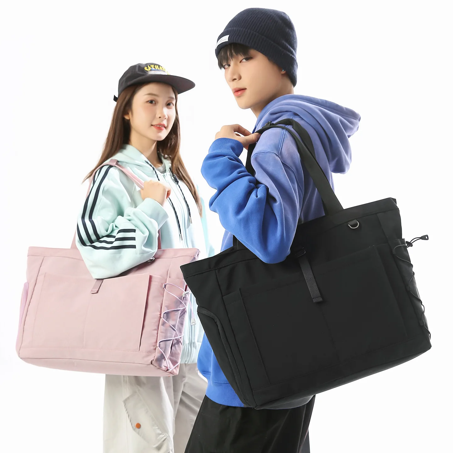 Large Capacity Badminton Training Bag Trendy Sport Fitness Leisure Couple Lightweight Bag Simple Design Zipper Closure Women'...