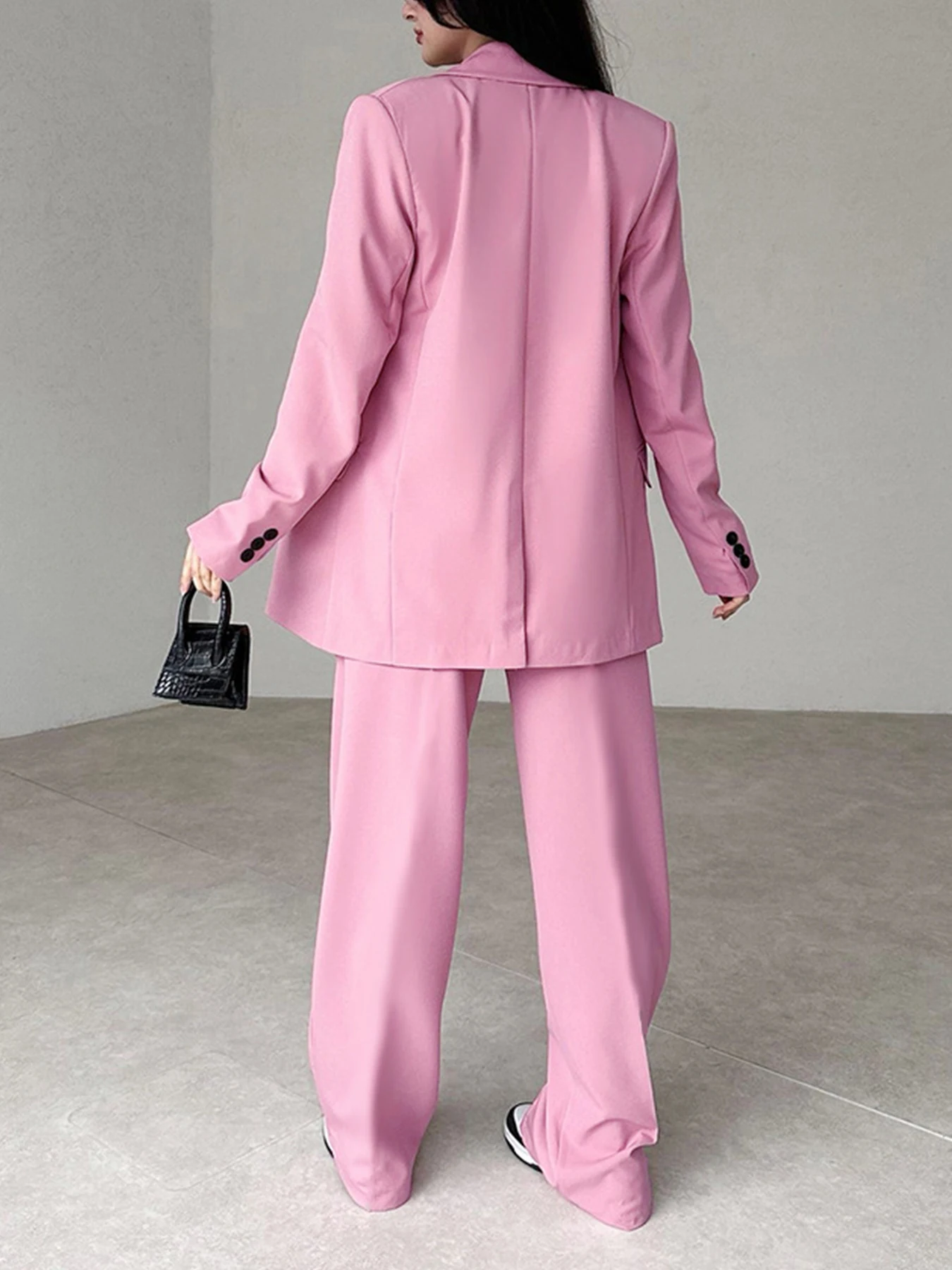 Blazer de dos piezas para mujer elegante de alta gama: ropa de trabajo profesional de gran tamaño con dobladillo dividido (primavera y otoño)