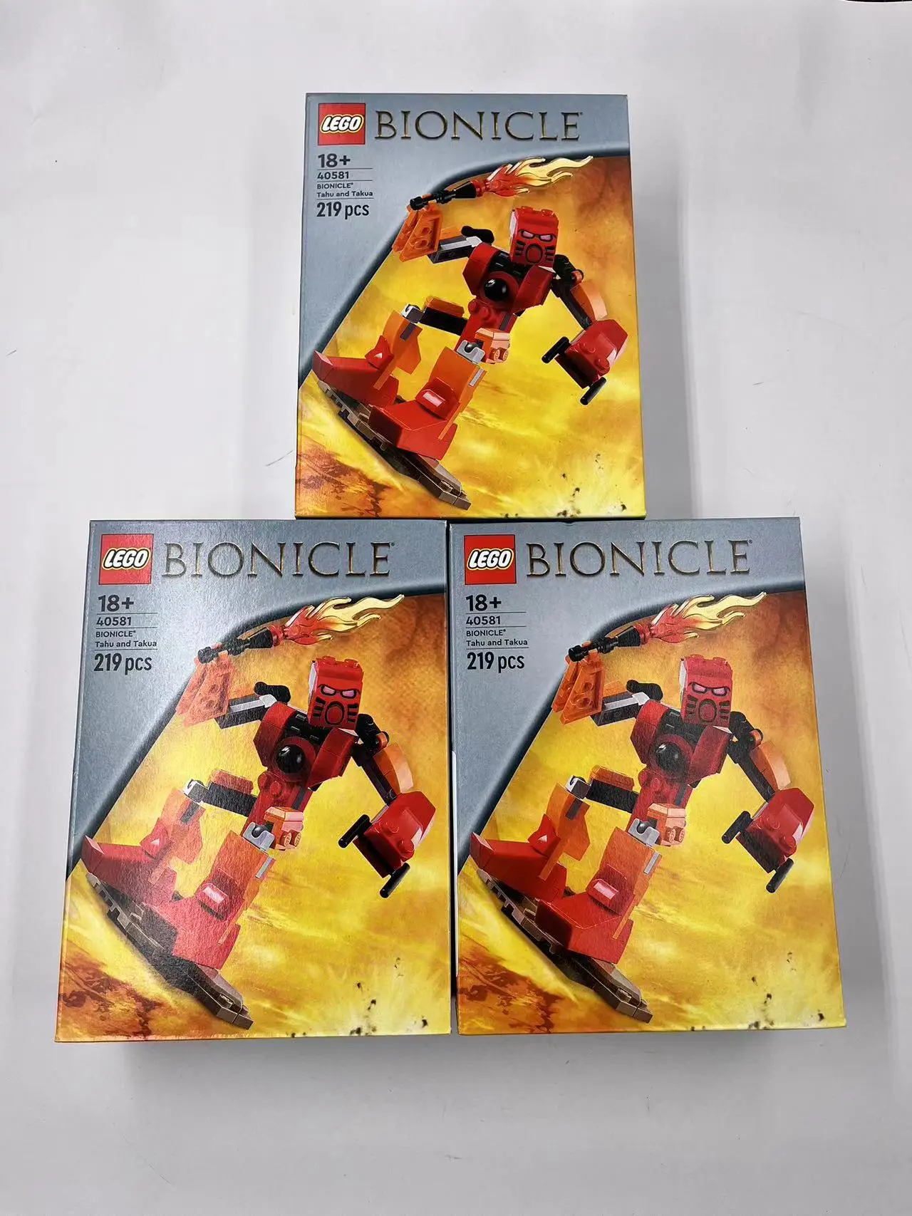 LEGO 40581 Bionicle Tahu and Takua 219Pcs
