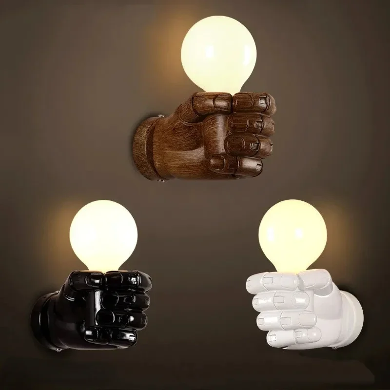 

Led Vintage Wood Hand Model Wall Lamps American Loft Foyer Resin Lights for Restaurant Study Dining Room Bar Coffee Shop Lights