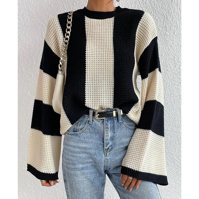 Pullover Women's Long Sleeve Sweater Oversize Knitted Top Trendy Long Flare Sleeve Cardigan O-neck Female Jumper Autumn Winter