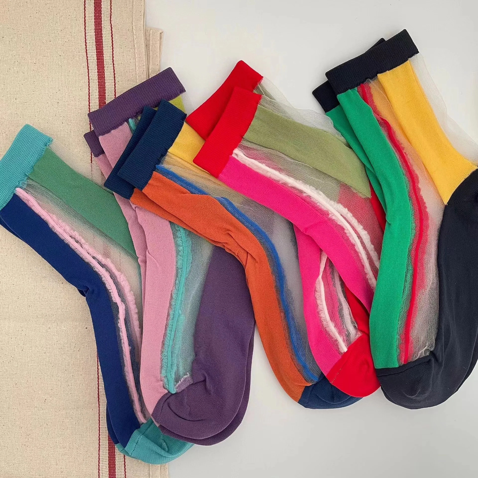 Summer Vintage Socks Breathable Thin Translucent Mid-calf Socks Ins Vertical Strip Colorful Spring Fall Fashion Wearing