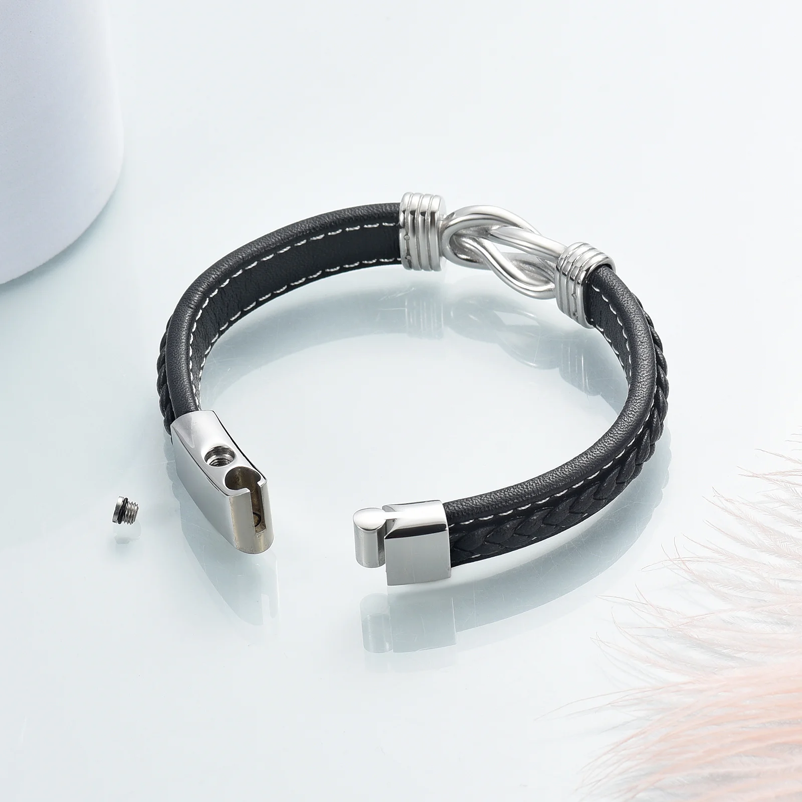 Leather Bangle Knot Locket Men Urn Bracelet Memorial For Human/Pet Ashes Customized Cremation Jewelry