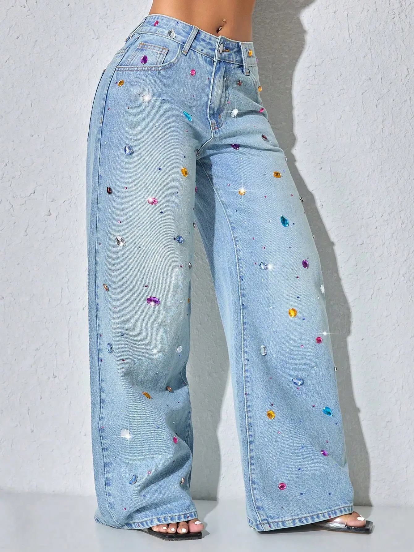 

Женские повседневные синие джинсы с низкой талией, широкими штанинами и декором из страз, весенняя коллекция