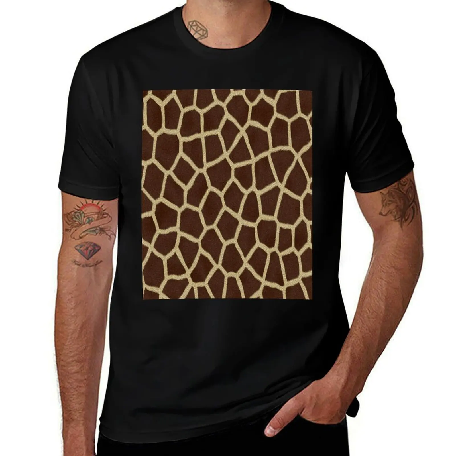 

1980s safari animal woodland brown and tan giraffe print T-Shirt sports fans vintage graphic tee blue archive tee shirts for men