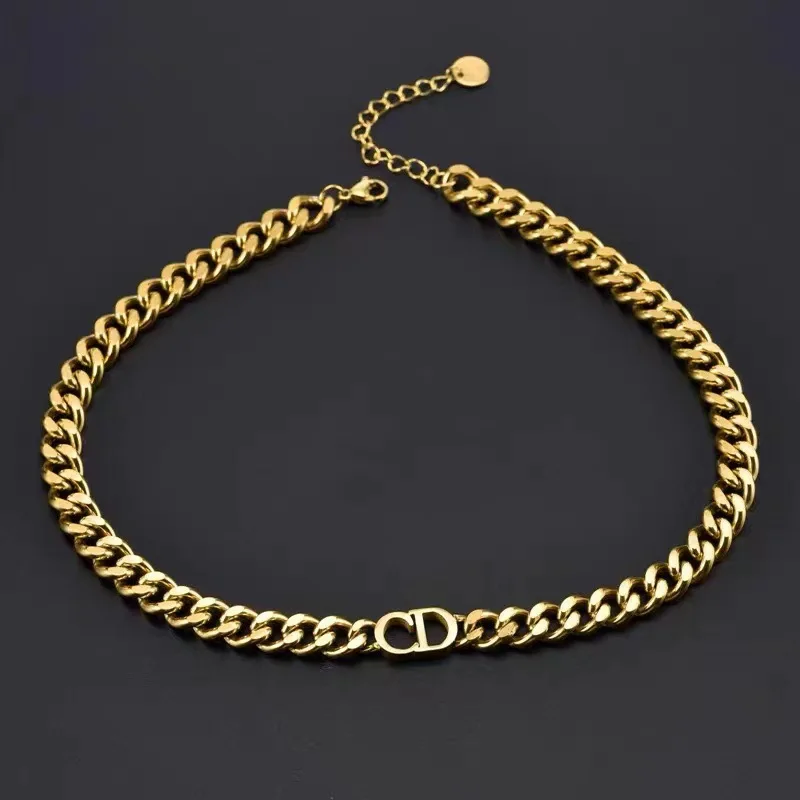 2025 new retro titanium steel non fading CD letter necklace, collarbone chain, 18K bracelet, high-end elegant accessoriess