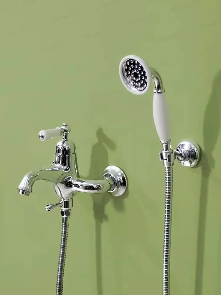 

Wall Mounted Bath and Shower Faucet Set Europe Style Style Brass Bathtub and Shower Mixer Bathroom Taps Top High Quality
