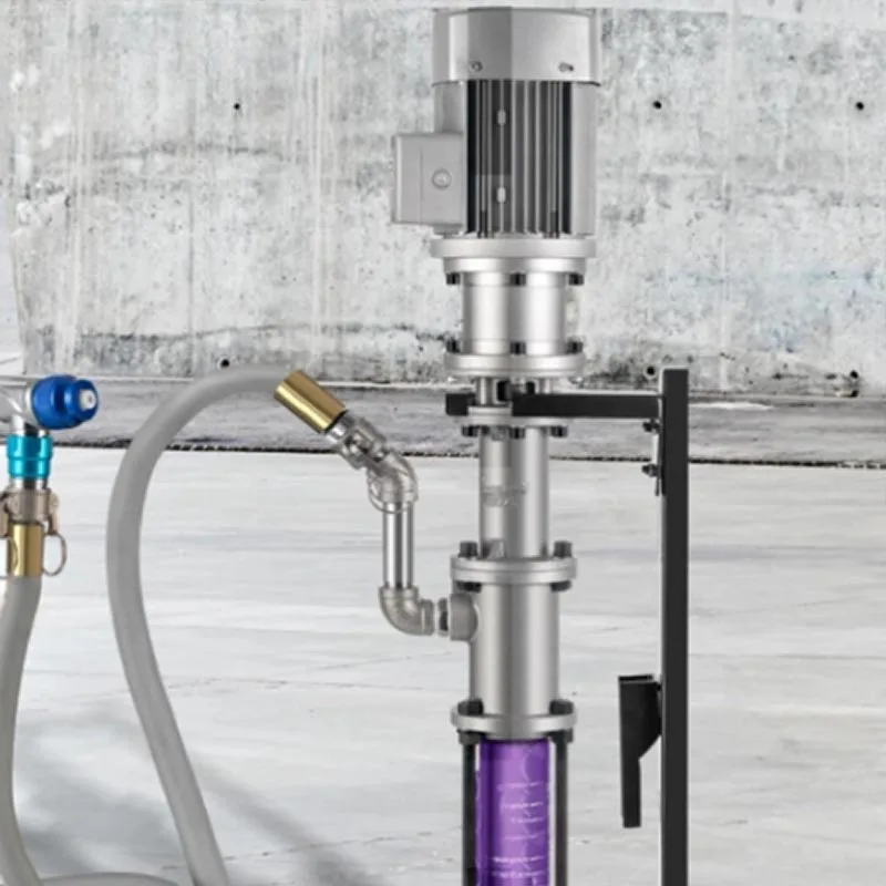 

Портативный распылитель краски для наружных стен с бесщеточным двигателем 2.8/3.0 кВт для нанесения на натуральный камень, шпатлевки, огнеупорных покрытий и строительных растворов