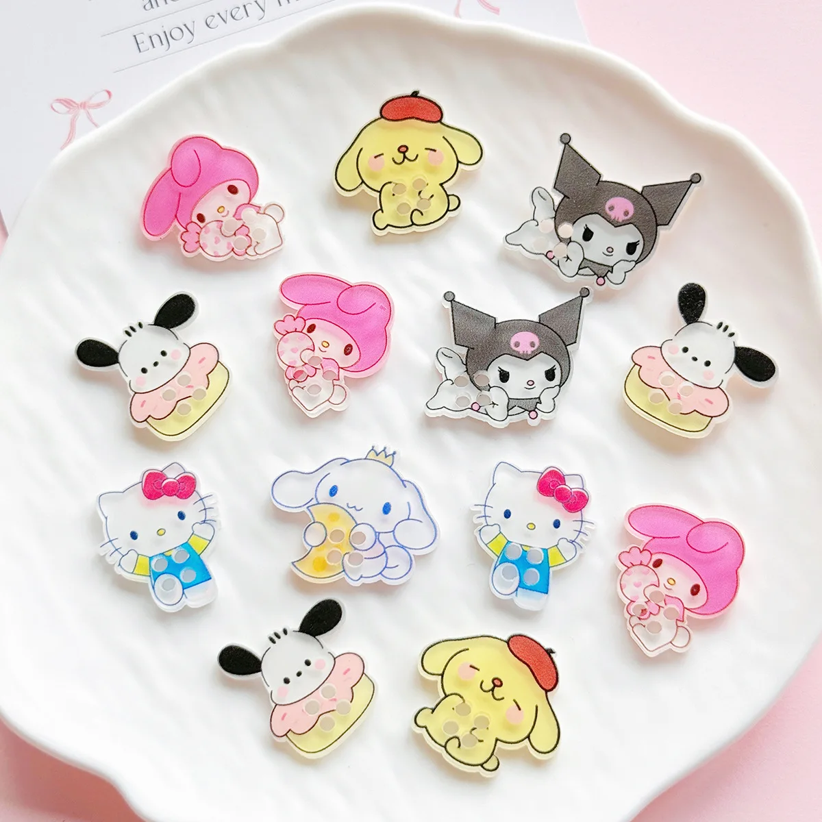 5 個ミニソアクリルキティ猫漫画ボタン衣類アクセサリー DIY ボタンヘアピンヘアアクセサリー手作り材料かわいい