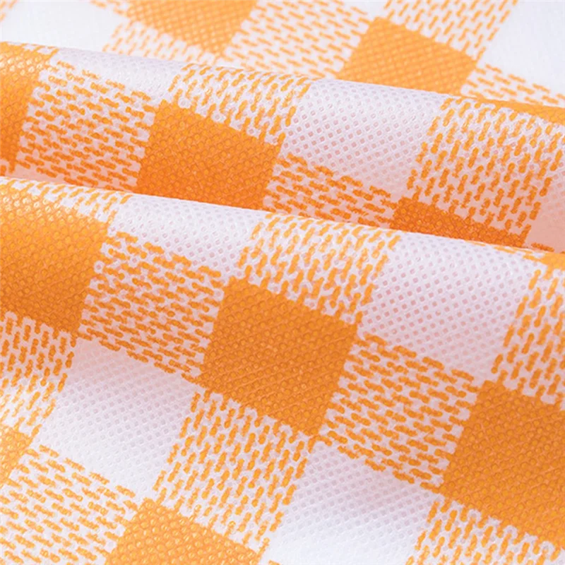 M87K سجادة للرحلات التخييم المشي لمسافات طويلة المحمولة بطانية شاطئ للطي التخييم حصيرة مقاوم للماء معدات التخييم في الحديقة ، أصفر 1.5X1.8M