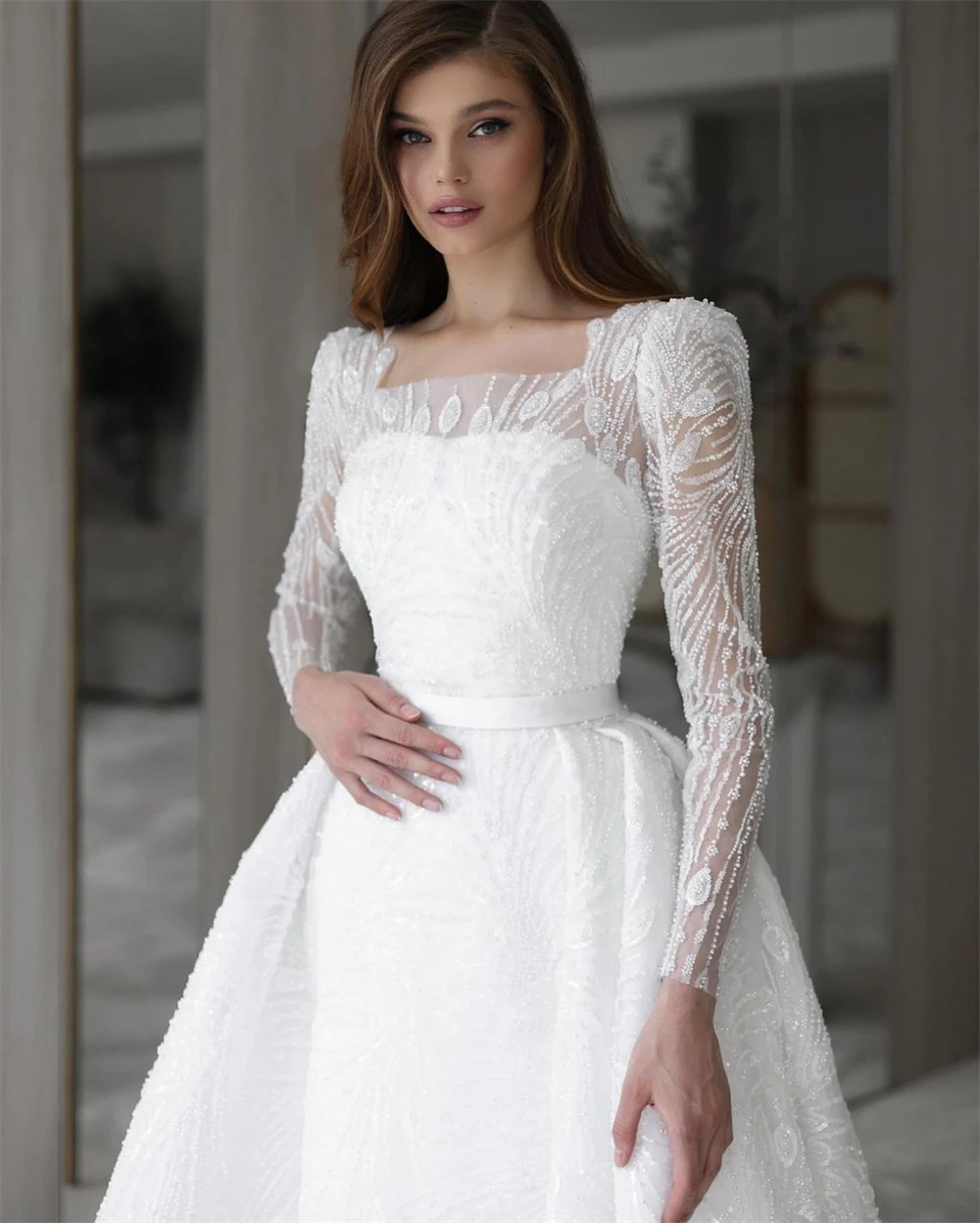 맞춤형 Organza 긴 소매 웨딩 드레스 반짝 이는 순수한 흰색 신부 가운 클래식 스퀘어 칼라 a 라인 Vestido De Novia