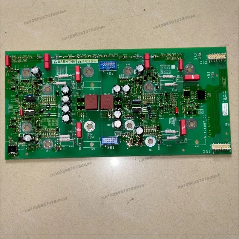 VX4GPC2225N4F العاكس 200-220-250-315KW لوحة للقيادة VX4GPC31N4F جديد الأصلي