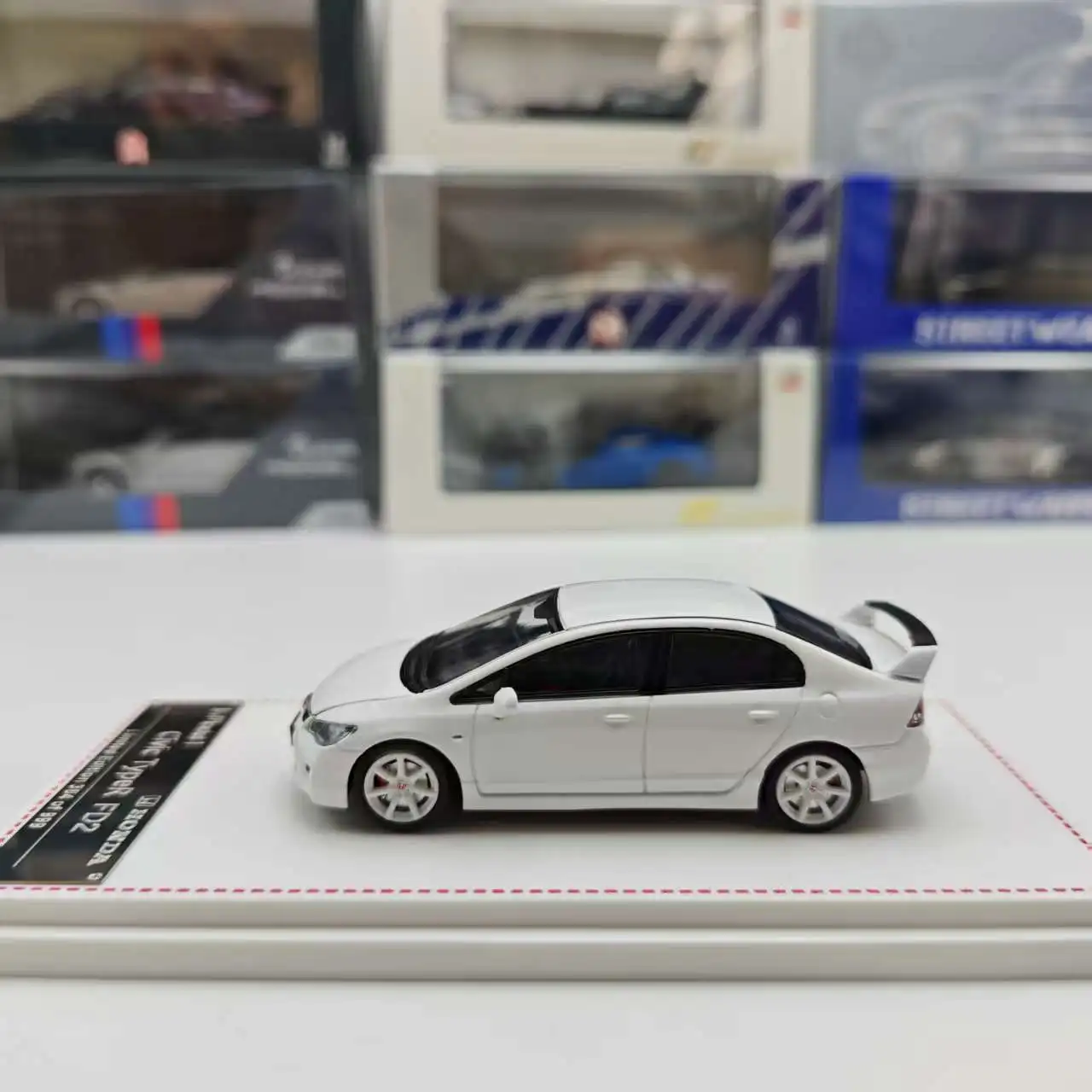 Model satu 1: 64 Model Mobil Alloy Tipe-R FD2 Putih