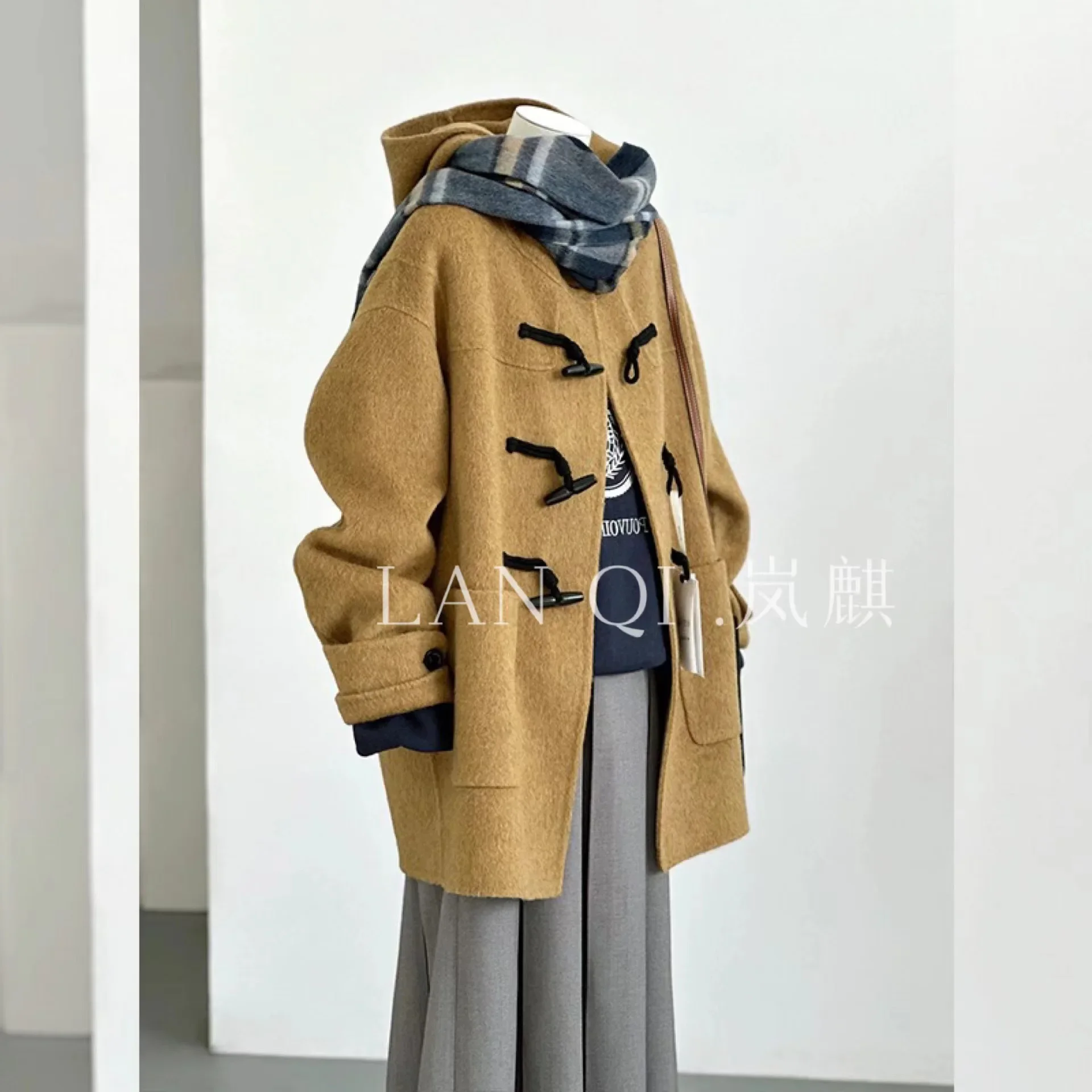 

Corner button coat women's winter 2023 new college style small medium and long double-sided cashmere woolen hooded jacket