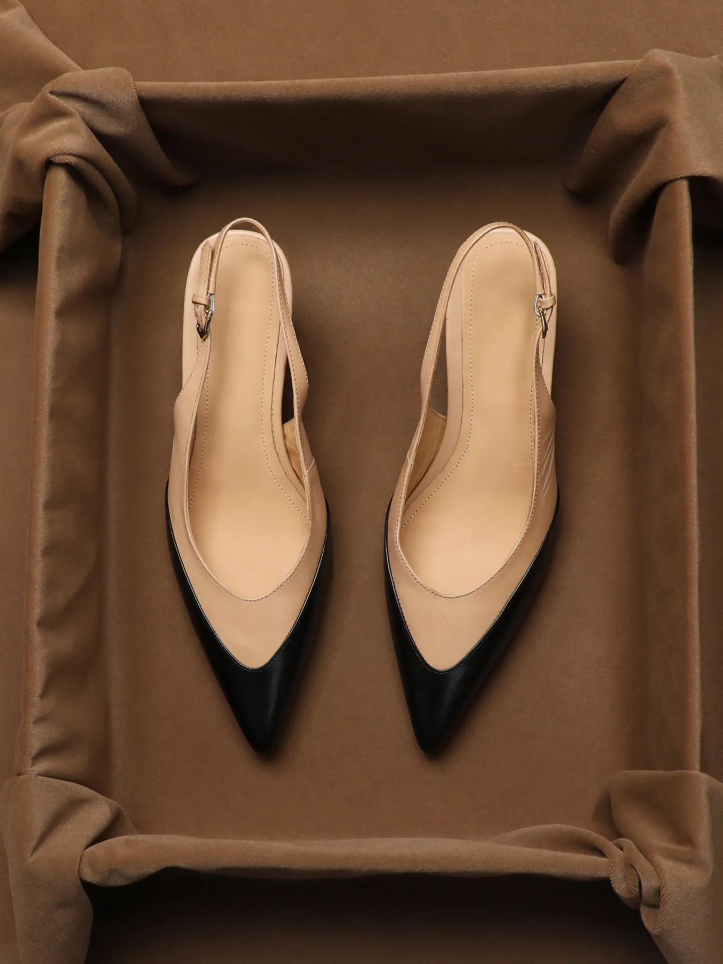 SHOEBOX French retro style color blocked pointed thin toe toe toe sandals for women's summer temperament commuting high heels