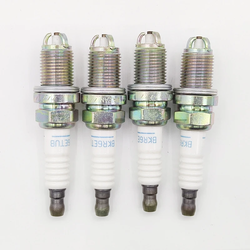 4PCS MN119942 BKR6ETUB Normal Spark Plugs Fit For MITSUBISHI High Quality MN19942 Ignition Plugs