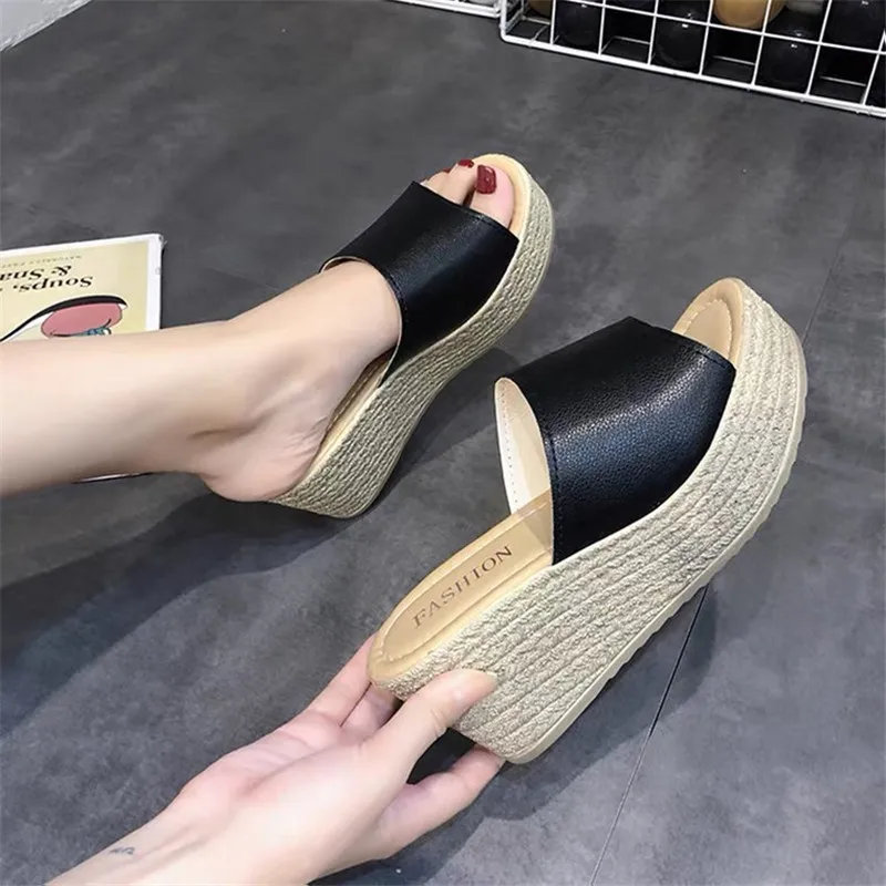 thick sole Wedding Shoes 2022 Autumn/Winter New Collection Coarse Heel Slippers Height Increasing Slippers