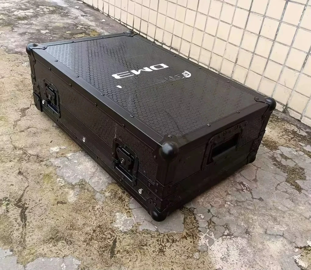 ForCustom Rolling Mixer Flight Case für Yamaha DM3 Mixer Konsole mit Doghouse Road Case