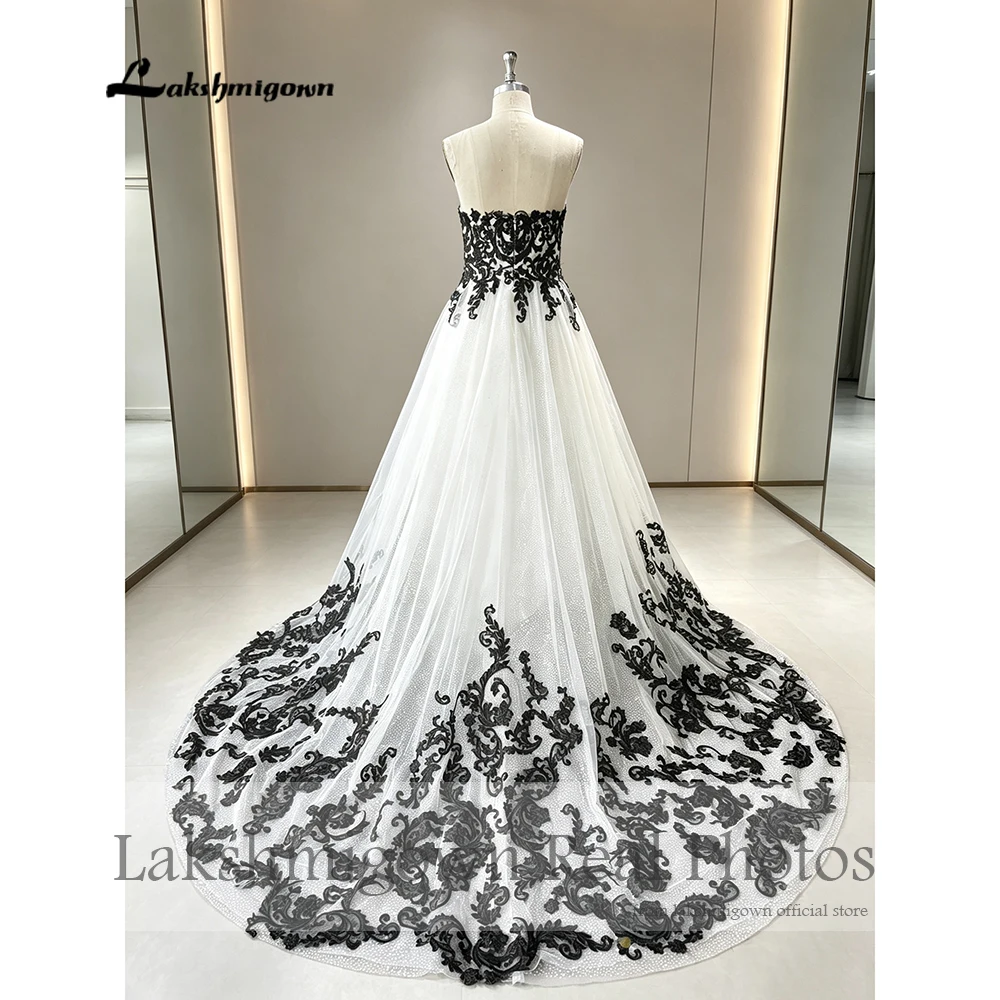 Lakshmigown Schickes Schwarz-Weißes Hochzeitskleid mit Spitzenapplikationen, Herzausschnitt, Ärmellos, Lange Brautkleider, Echte Fotos, Maßanfertigung – Detail 7