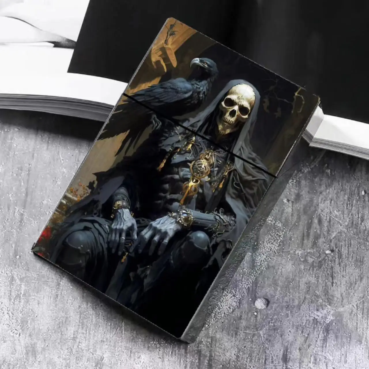 Plastic Cigarette Case Skull Automatic Flick Cigarette Case 20 Thick Men's and Women's Cigarette Cases of Various Styles