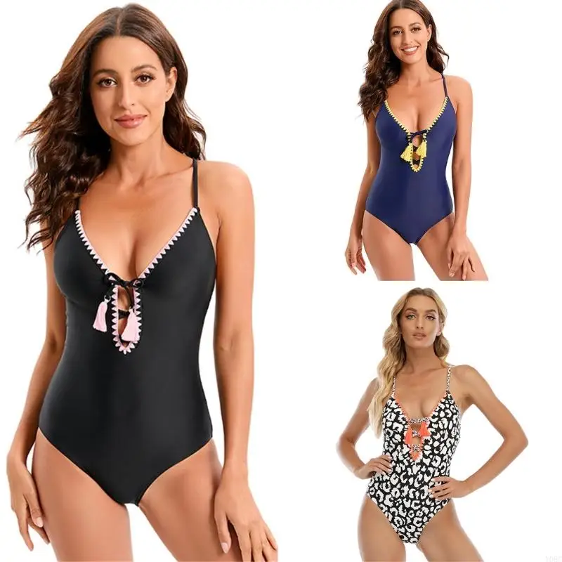 

Modern One-pieced Bathing Suit V-neck Beachwear Women Thong Briefs with and Backless Feature Y08C