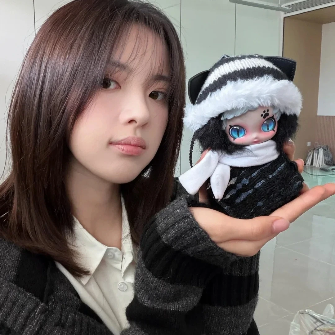 

In Stock Owen Street Youngster Series Blind Box Exquisite Vinyl Plush Doll Unique Eyeball Clothing Accessories Christmas Gifts