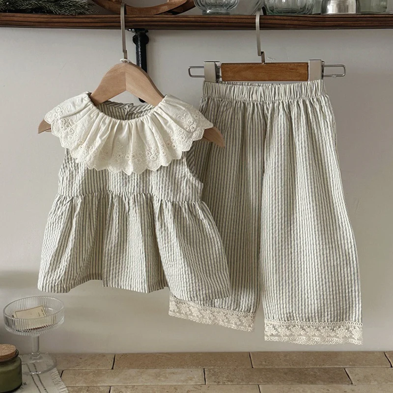 

2026 New Summer 0-3Yrs Children Clothes Suit Sleeveless Cotton Stripe Splice Vest+Pants Newborn Baby Girls Clothing Set