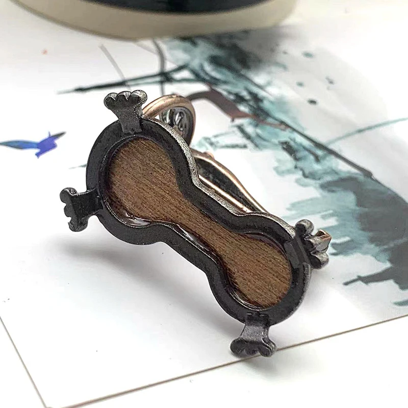 Mini máquina de coser en miniatura de aleación, escala 1:12, decoración artesanal para casa de muñecas, regalo, 1 ud.