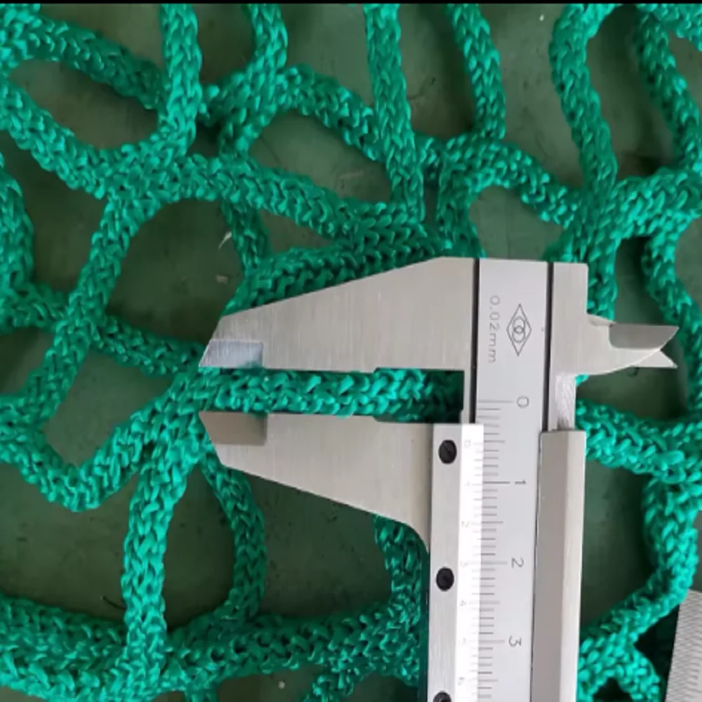 

Slow Feed Hay Net Bag Large Capacity Animal Feeding Bag