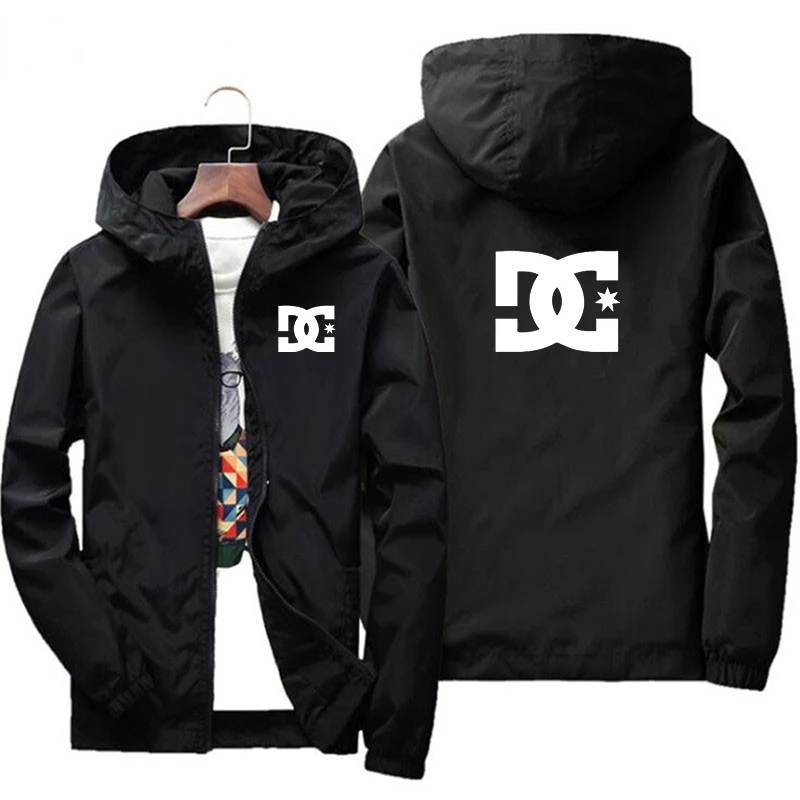 

2024 Brand Hooded Jack Men's Printed DC Casual Zipper Sweatshirt Windbreaker Sportswear Fashion Windproof Men's Coat Large