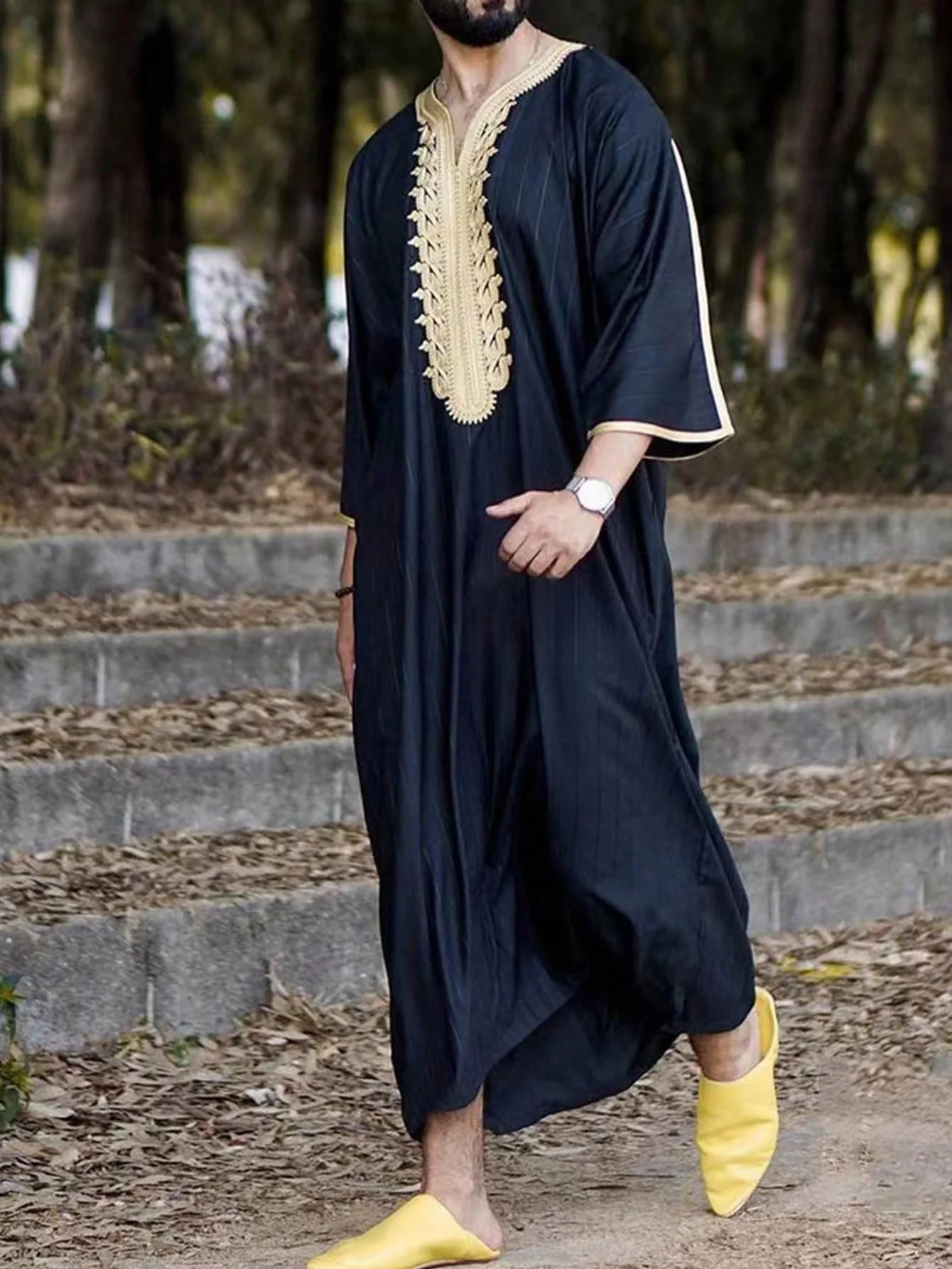 Moroccan robes Hand embroidered loose breathable robes Djellaba Abaya Thobe Islamic striped robes Muslim men\'s clothing