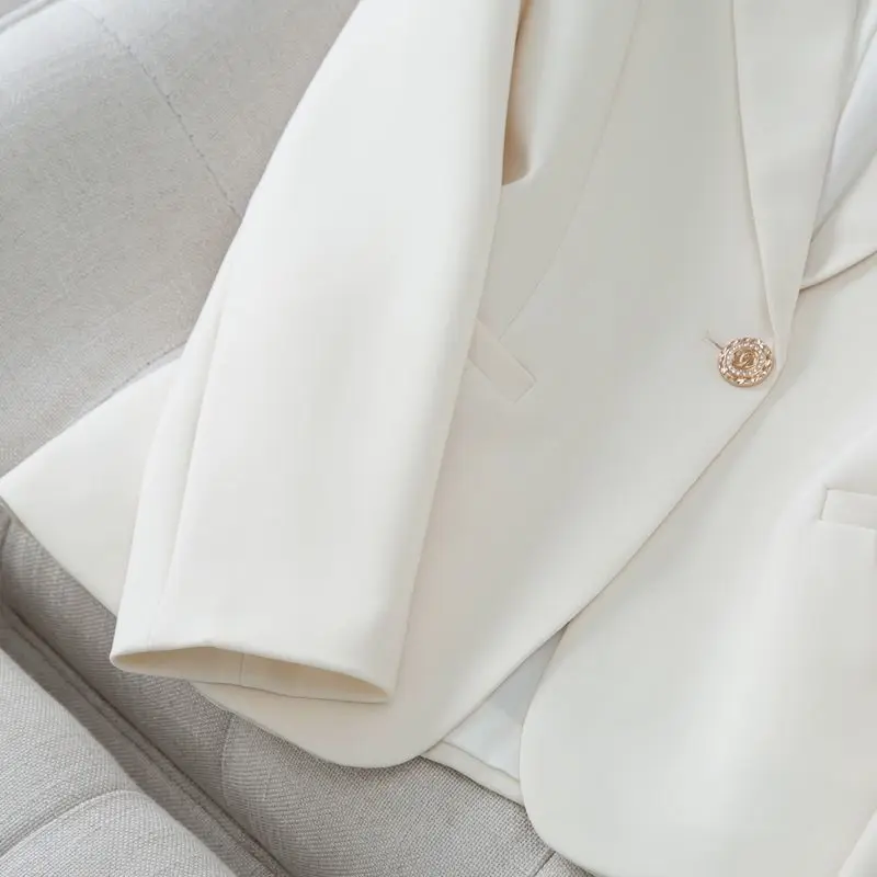 Abito da donna bianco su misura Jaet primavera 2024 slim fit ort Sle Ele Personali di piccole dimensioni Faionable