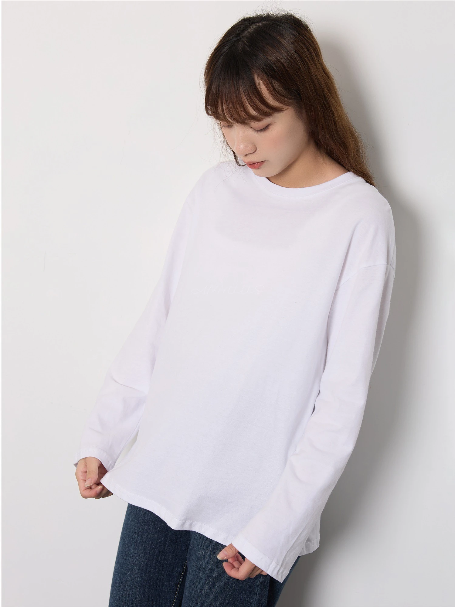 

Soft Pure Cotton Long Sve round Ne Versatile T-irt Chao White Nian Nian T-irt for Young Women 8-35 Years Old