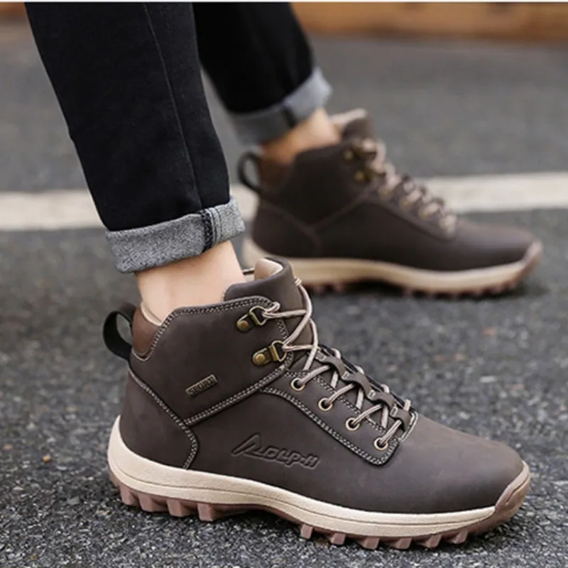 YCTMO Men Leather Ankle Boots Short Plush Winter Outdoor Snow Boots Warm Waterproof Non-Slip Men Work Boots Shoes Size 39-48