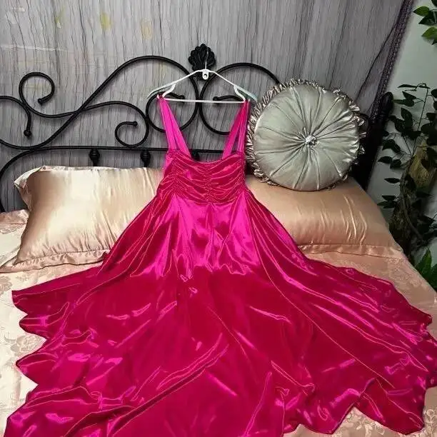 Within100kg Vestido longo de cetim feminino sexy brilhante sem mangas vestido de noite solto plus size roupão de dormir