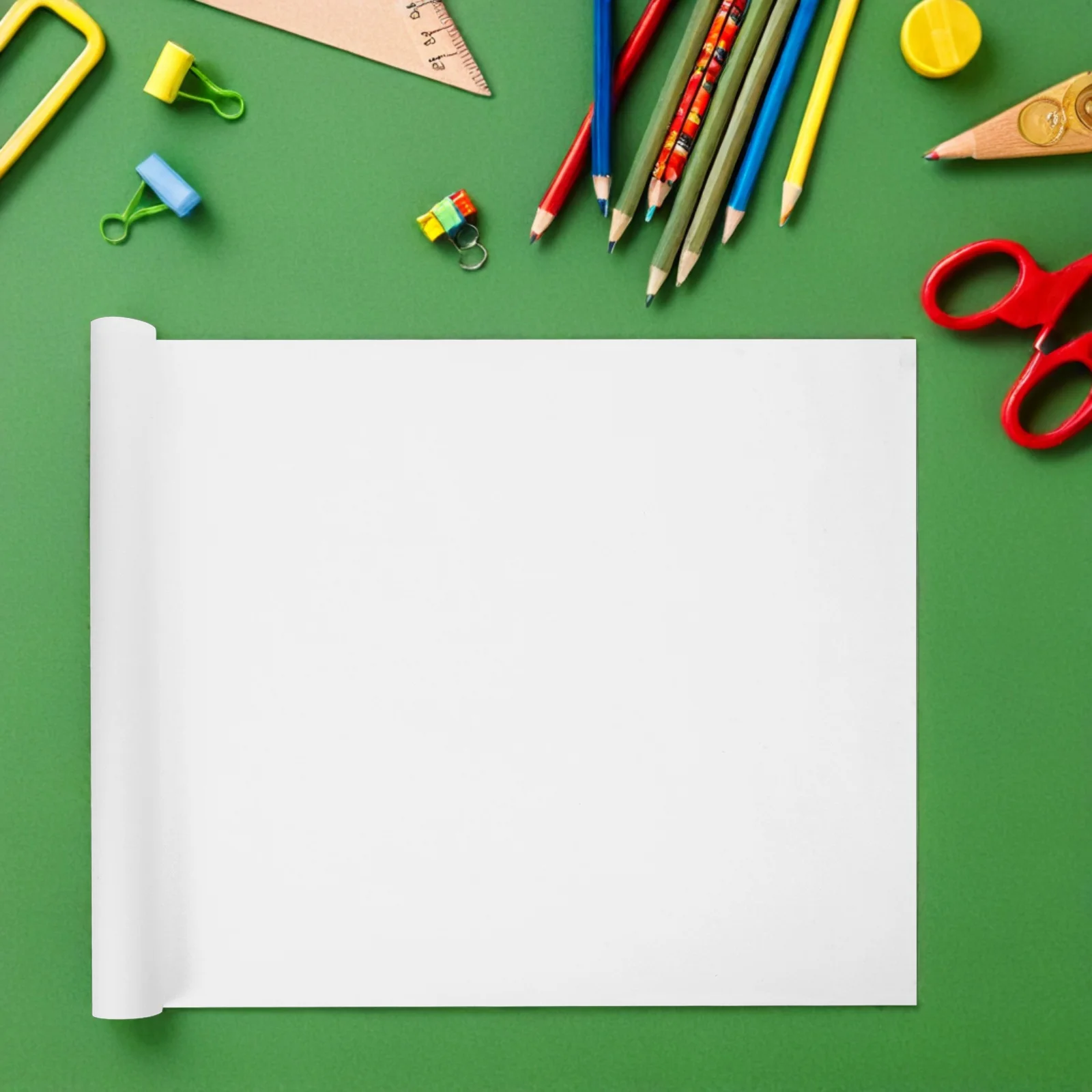 

2pcs Drawing Paper Scroll White Blank Sketch Papers for Kids Easel Ideal for Pencil Pen Charcoal Compatible with