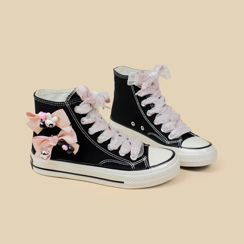 Amy and Michael Kawaii Shoes Lovely Girls Students Black High Top Canvas Shoes Female Casual Flat Sneakers Big Size Women Shoes