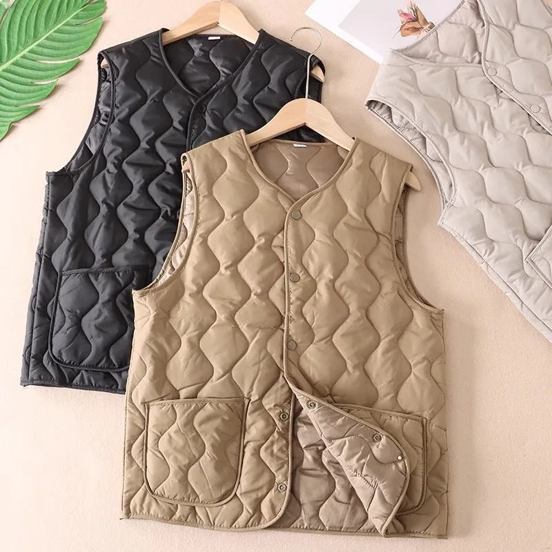 Winter Women Vest Quilted Cotton Vest Coat Sleeveless V-neck Lose Female Casual Heat Retention Vest for Outdoor
