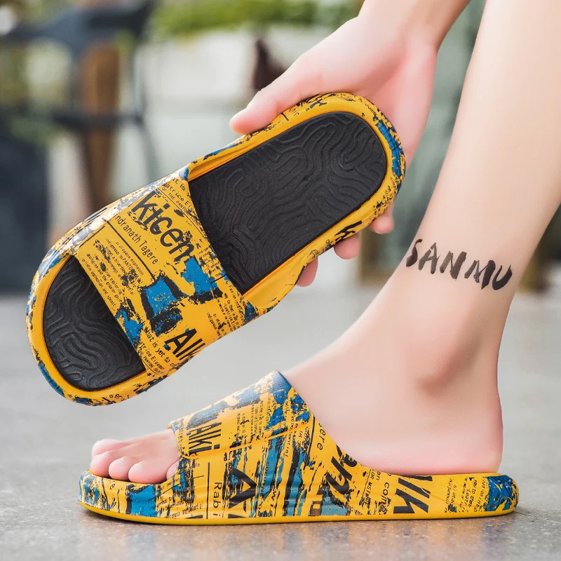 Summer Men Slippers Graffiti Design Platform Clogs Outdoor Trend Beach Sandals Casual Indoor Home Slides Bathroom Shoes Male 44