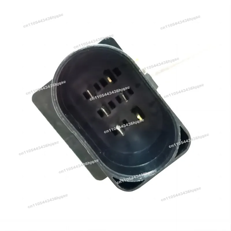 Applicable To Automotive Front Oxygen Sensor 0258007161 A0025401817 A0025400717 view 6