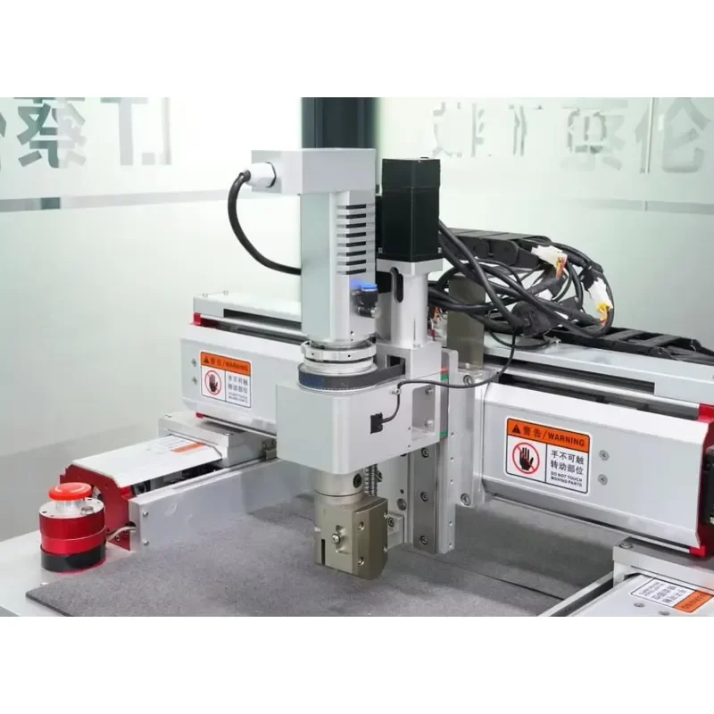 Vibrating Knife Cutting Machine Automatic, CNC Fabric, Textile, Cloth Garment, Apparel, Mattress, Automotive Interior
